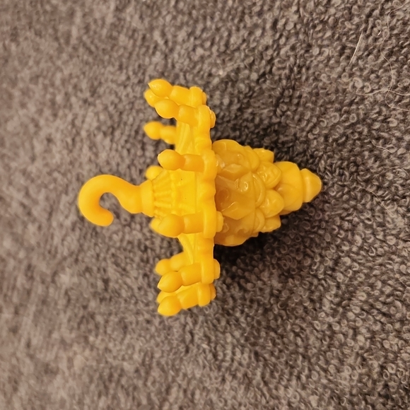 Monster High Doll Operetta, Locker, & Accessories - Picture 8 of 16